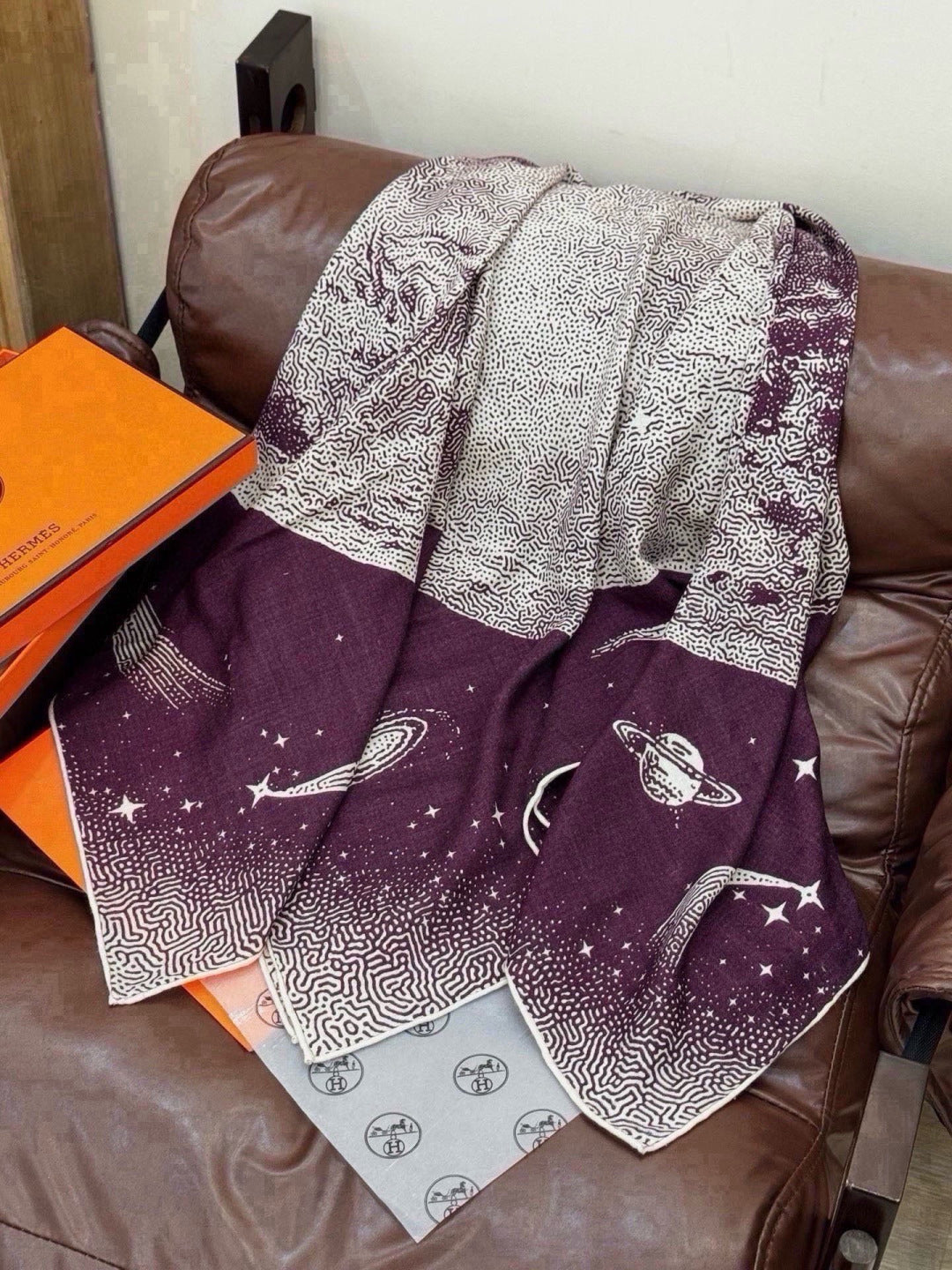 HERMES 26S SCARF 140 IN SILK AND CASHMERE 492593