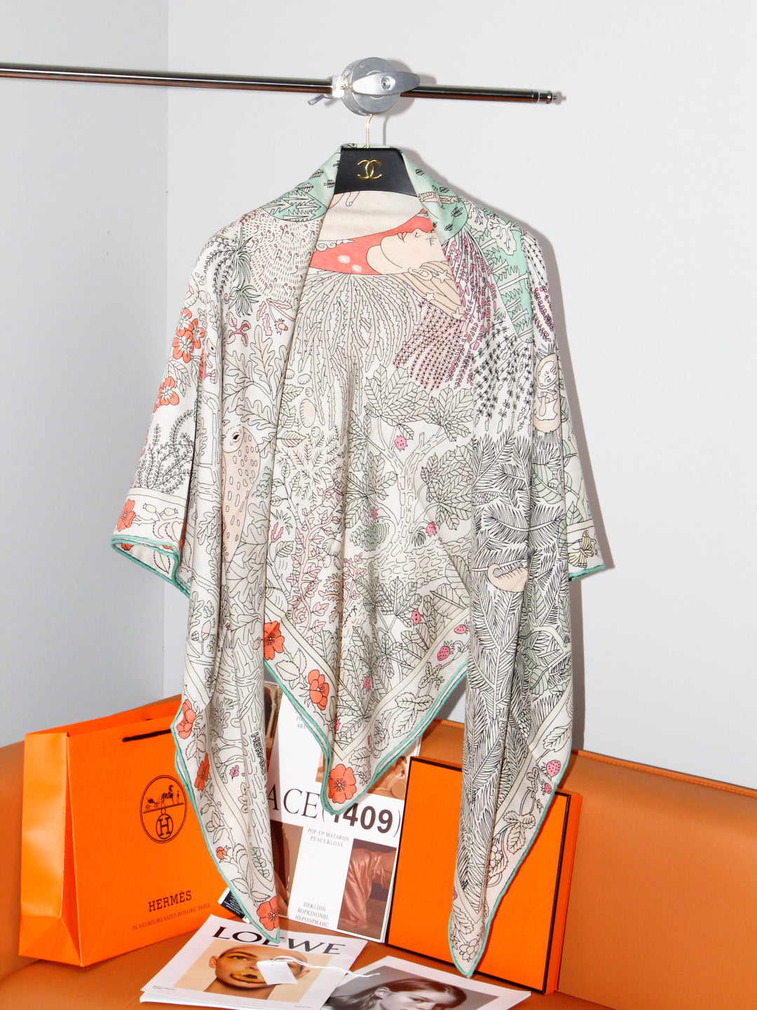 HERMES 26S SCARF 135 IN SILK AND CASHMERE 492453