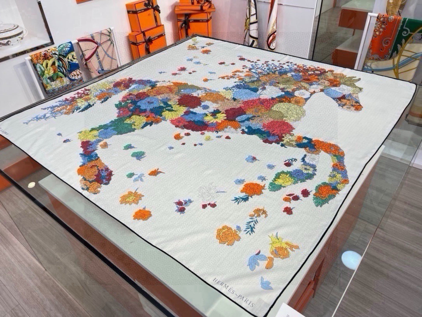 HERMES 26S SCARF 140 IN SILK AND CASHMERE 496067