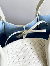 BOTTEGA VENETA 25S PINACOTECA BAG 43 IN IVORY CALFSKIN