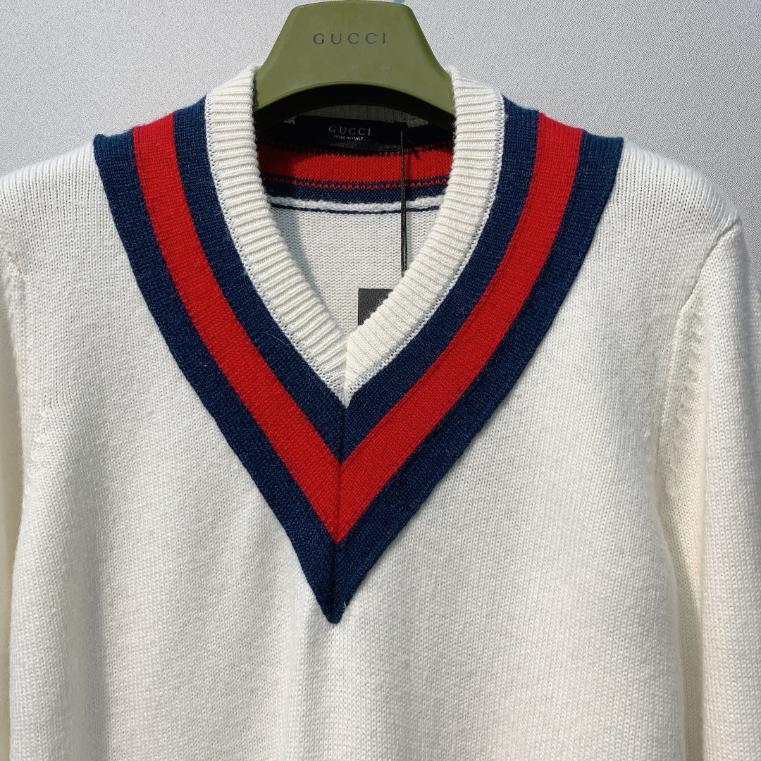 GUCCI 26S SWEATER 247