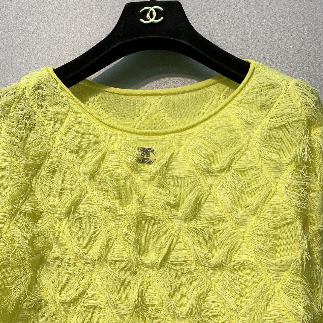 CHANEL 26S LIGHTWEIGHT KNIT TOP 966