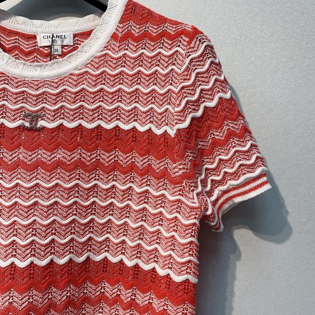CHANEL 26S SHORT-SLEEVE KNIT TOP STYLE 1108