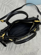 PRADA 25S BONNIE MINI HANDBAG 23 IN BLACK CALFSKIN GOLD HARDWRE