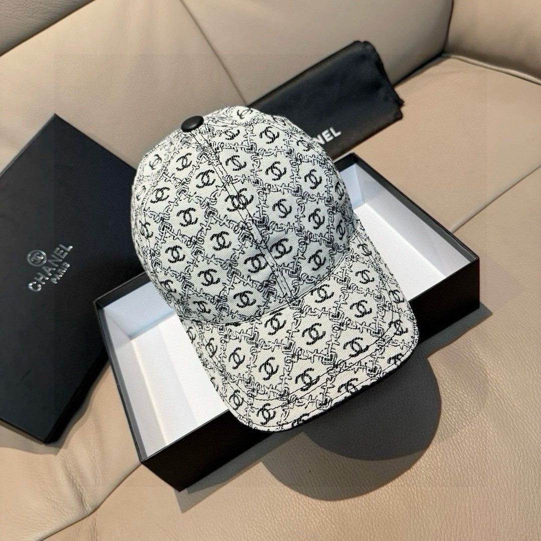 CHANEL 26S BASEBALL CAP 338170