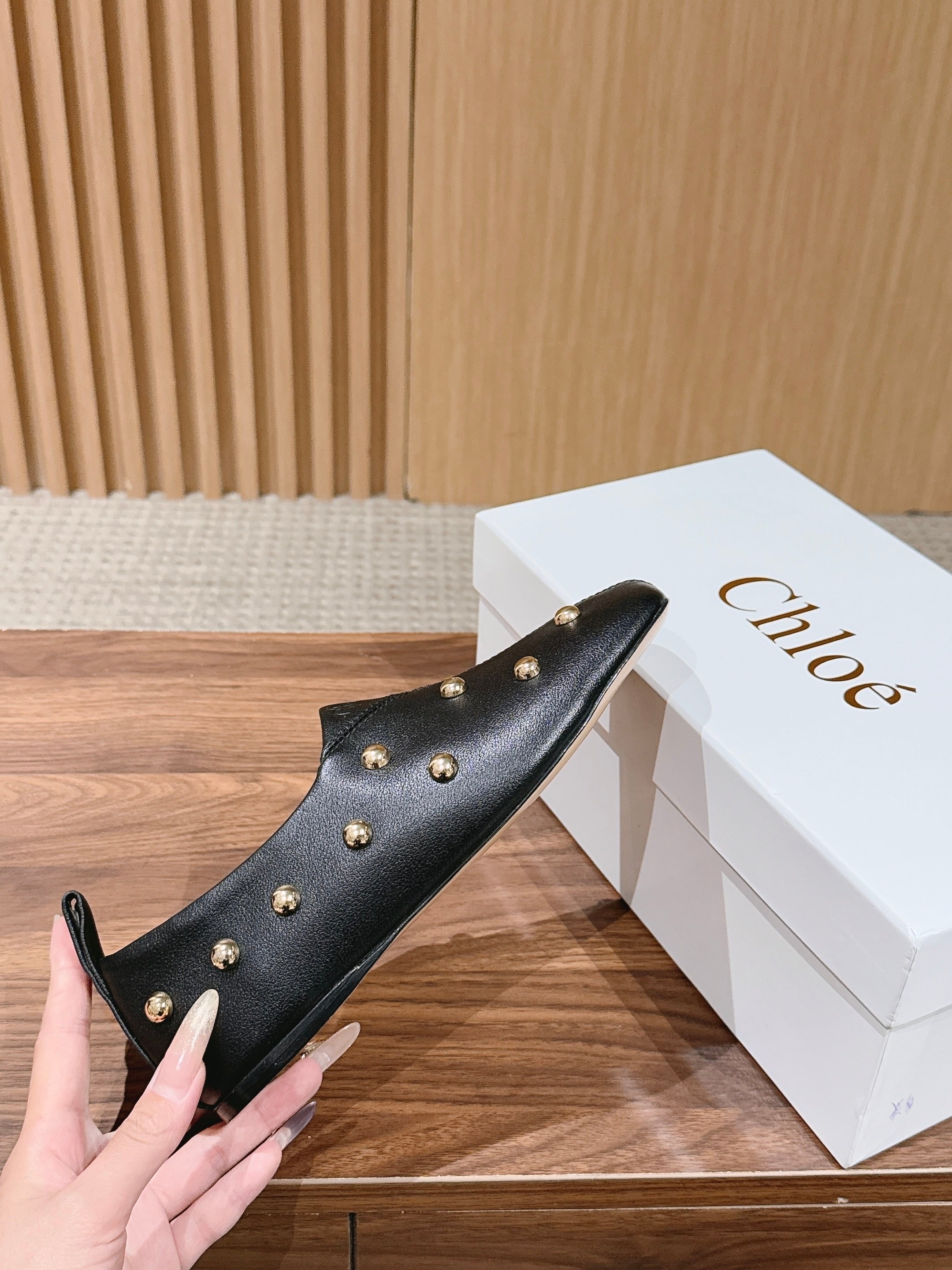 CHLOE 26S STUDDED LOAFERS IN BLACK CALFSKIN