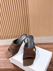 THE ROW 26S BUTTON DETAIL MULE SANDALS IN BROWN SUEDE