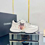 TRAINERS SNEAKER IN WHITE CALFSKIN WITH STICKER 238626