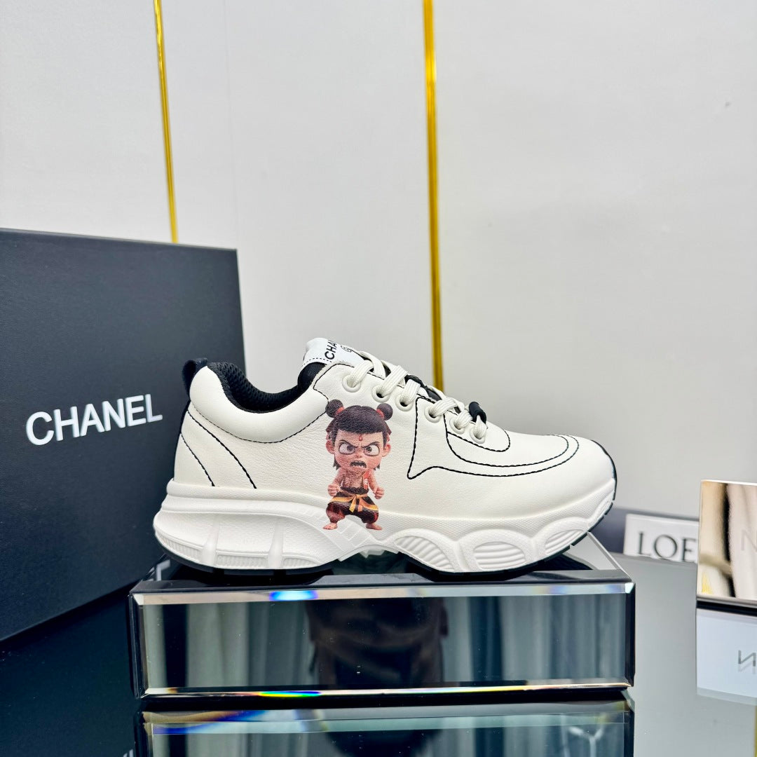 TRAINERS SNEAKER IN WHITE CALFSKIN WITH STICKER 238629