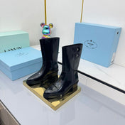 PRADA 25S BROOKLYN BOOTS 50MM IN BLACK GLOSSY CALFSKIN WITH LOGO