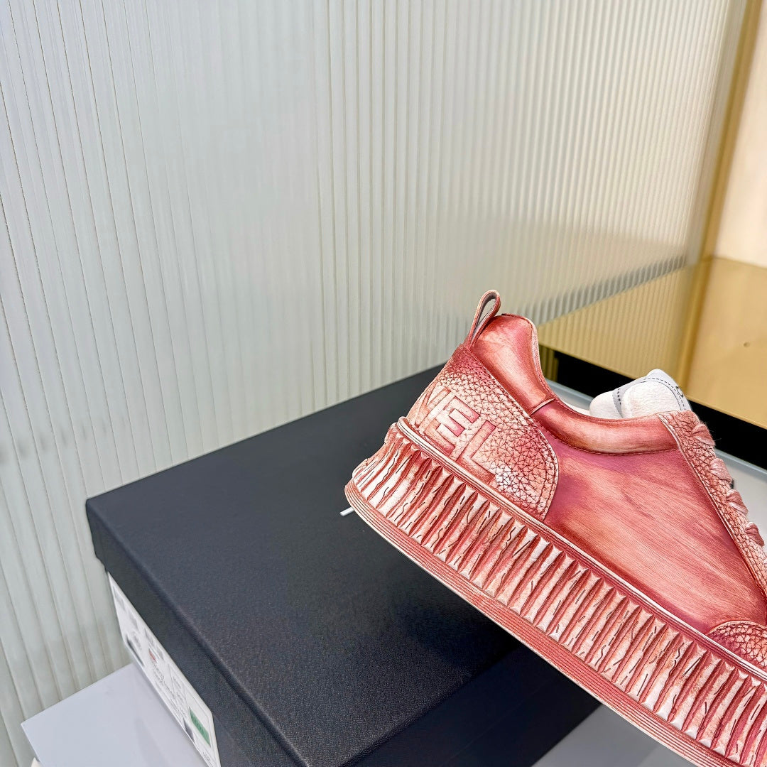 CHANEL 26S LOW-TOP SNEAKERS IN PINK GRAFFITI PATTERN CALFSKIN