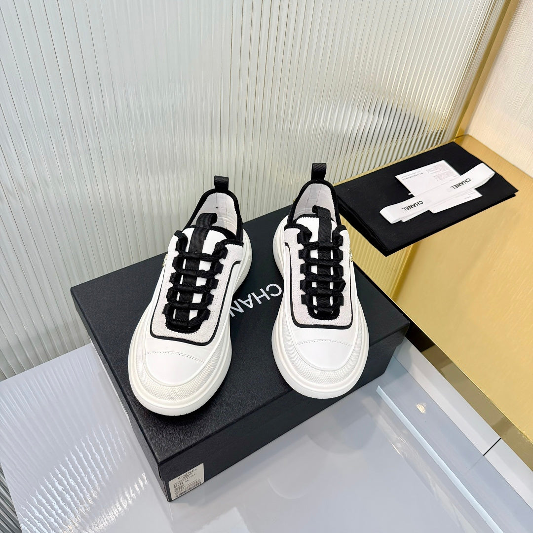 CHANEL 26S PLATFORM SNEAKERS IN WHITE CALFSKIN