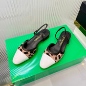 CHANEL 26S FLATS SLINGBACK IN WHITE PATENT CALFSKIN AND BEIGE PONY HAIR