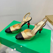 CHANEL 26S SLINGBACK POINTED-TOE HEELS 95 MM IN GOLD LAMBSKIN WITH BLACK CAP TOE