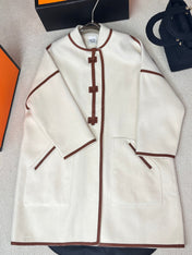 HERMES 25S CASHMERE COAT WITH LEATHER BUTTONS 204
