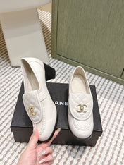 CHANEL 25S LOAFERS MOCCASIN 65MM IN WHITE CALFSKIN GOLD HARDWARE