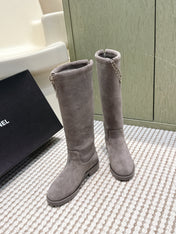 CHANEL 25S KNEE-HIGH BOOTS IN GREY SUEDE GOLD HARDWARE