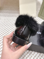 CHANEL 25S LOAFERS MOCCASIN IN BLACK GLOSSY CALFSKIN WITH MINK FUR LINING