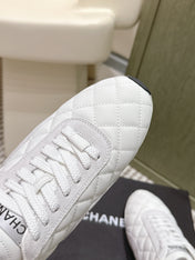 CHANEL 25S SNEAKERS IN WHITE CALFSKIN AND SUEDE