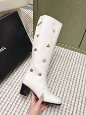 CHANEL 25S KNEE-HIGH BOOTS IN WHITE CALFSKIN WITH RHINESTONES