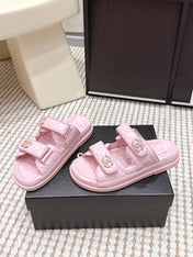 CHANEL 26S SANDALS IN LIGHT PINK CALFSKIN