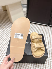 CHANEL 26S SANDALS IN LIGHT SAND BEIGE CALFSKIN