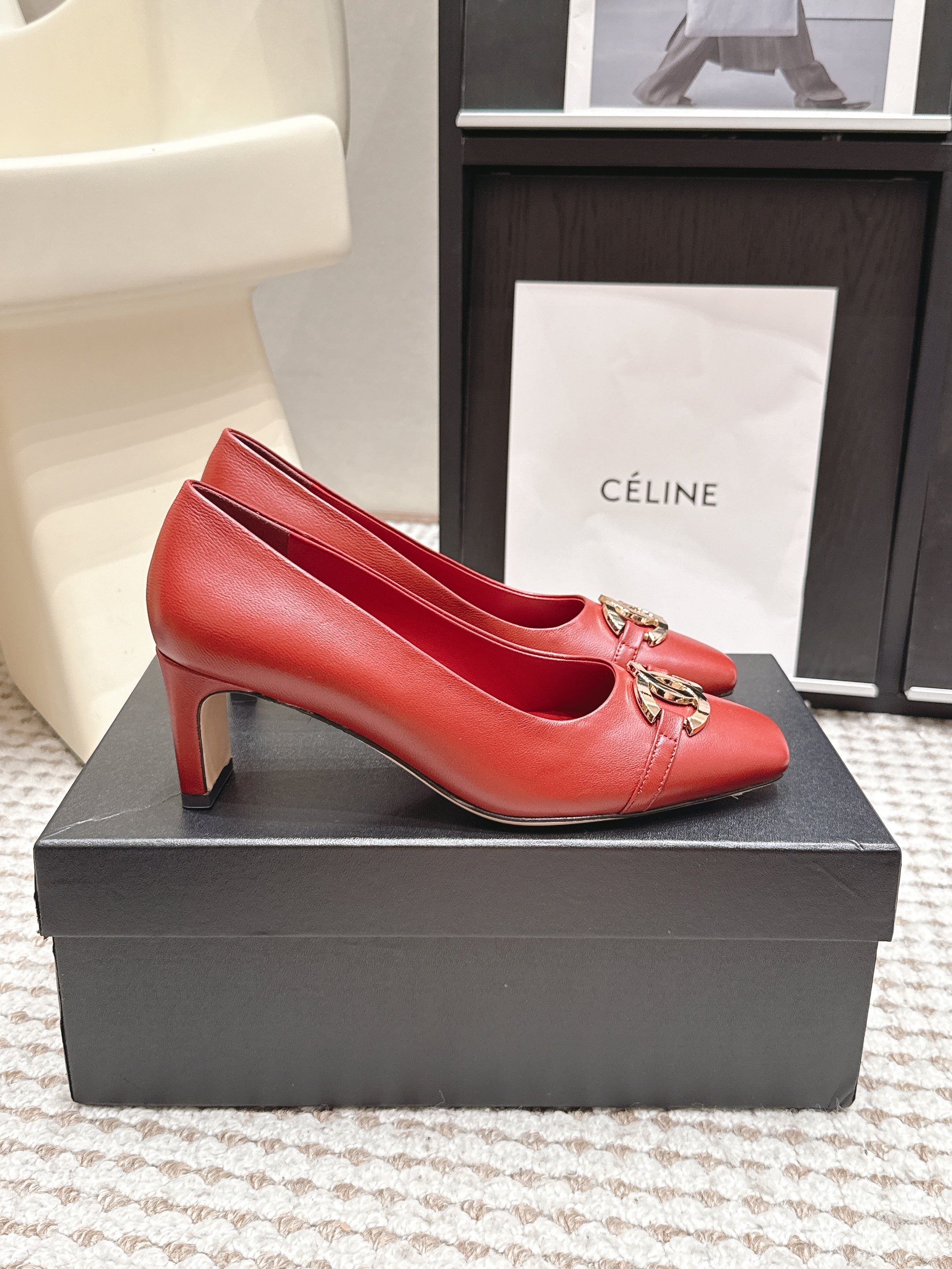 CHANEL 26S HIGH HEELS 75 MM IN RED CALFSKIN WITH GOLD-TONE CC LOGO