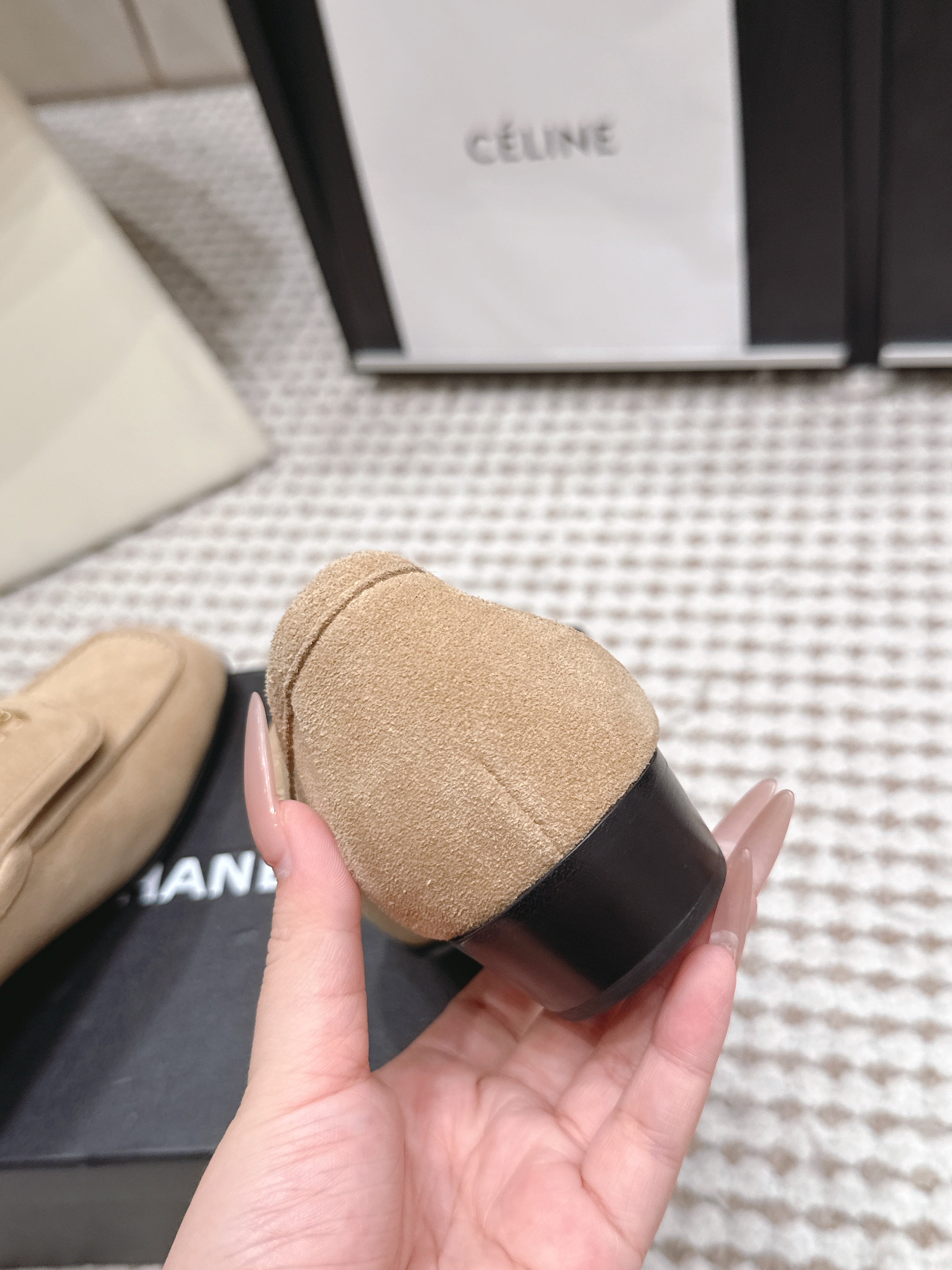CHANEL 26S LOAFERS IN BEIGE SUEDE WITH GOLD-TONE CC LOGO