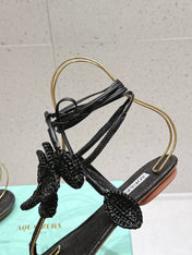 AQUAZZURA 26S FLORAL THONG SANDALS IN BLACK WOVEN RAFFIA
