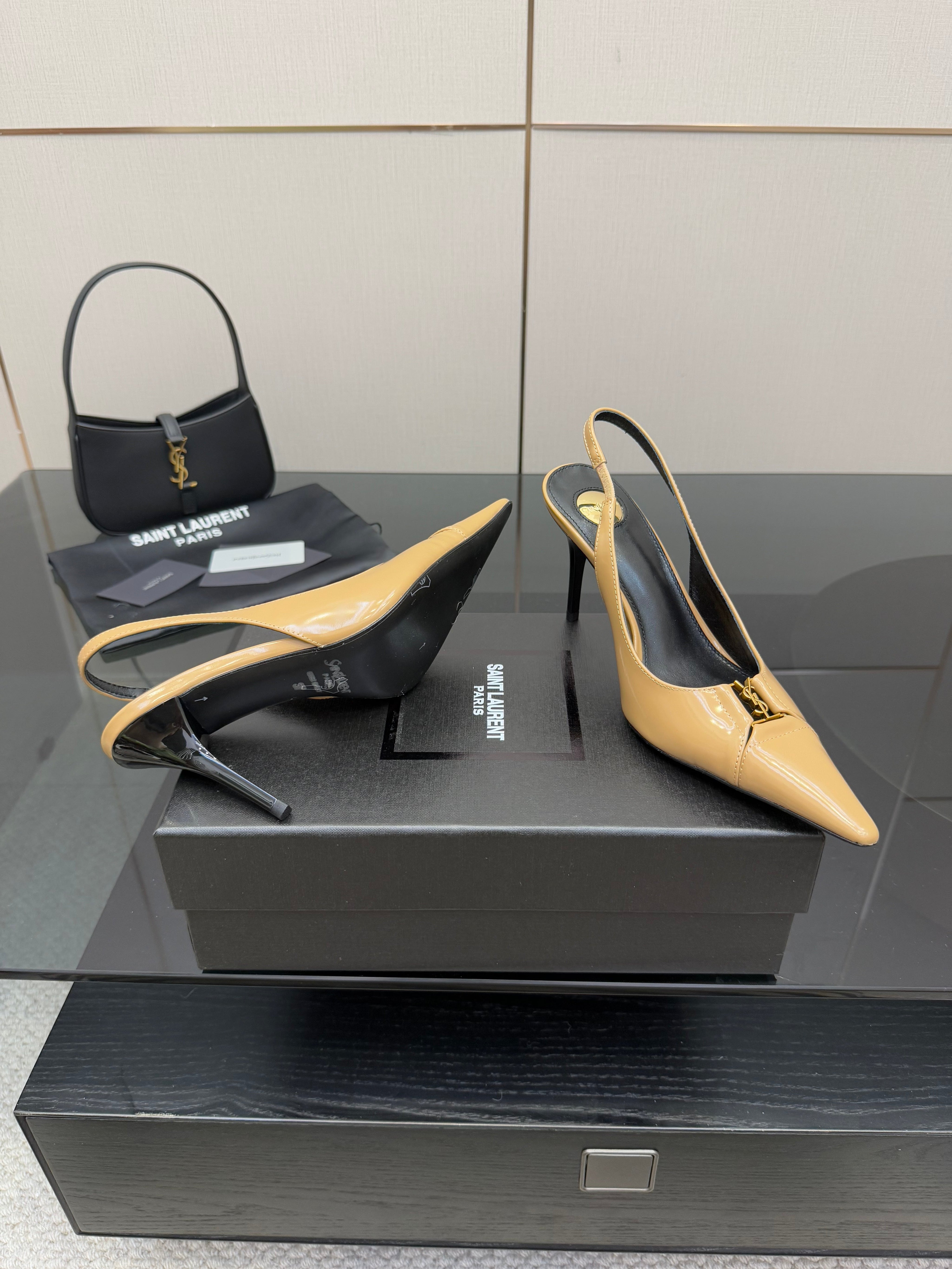YSL 25S SLINGBACK HIGH HEELS 90 MM IN DARK BEIGE LAMBSKIN WITH GOLD HARDWARE STYLE 5