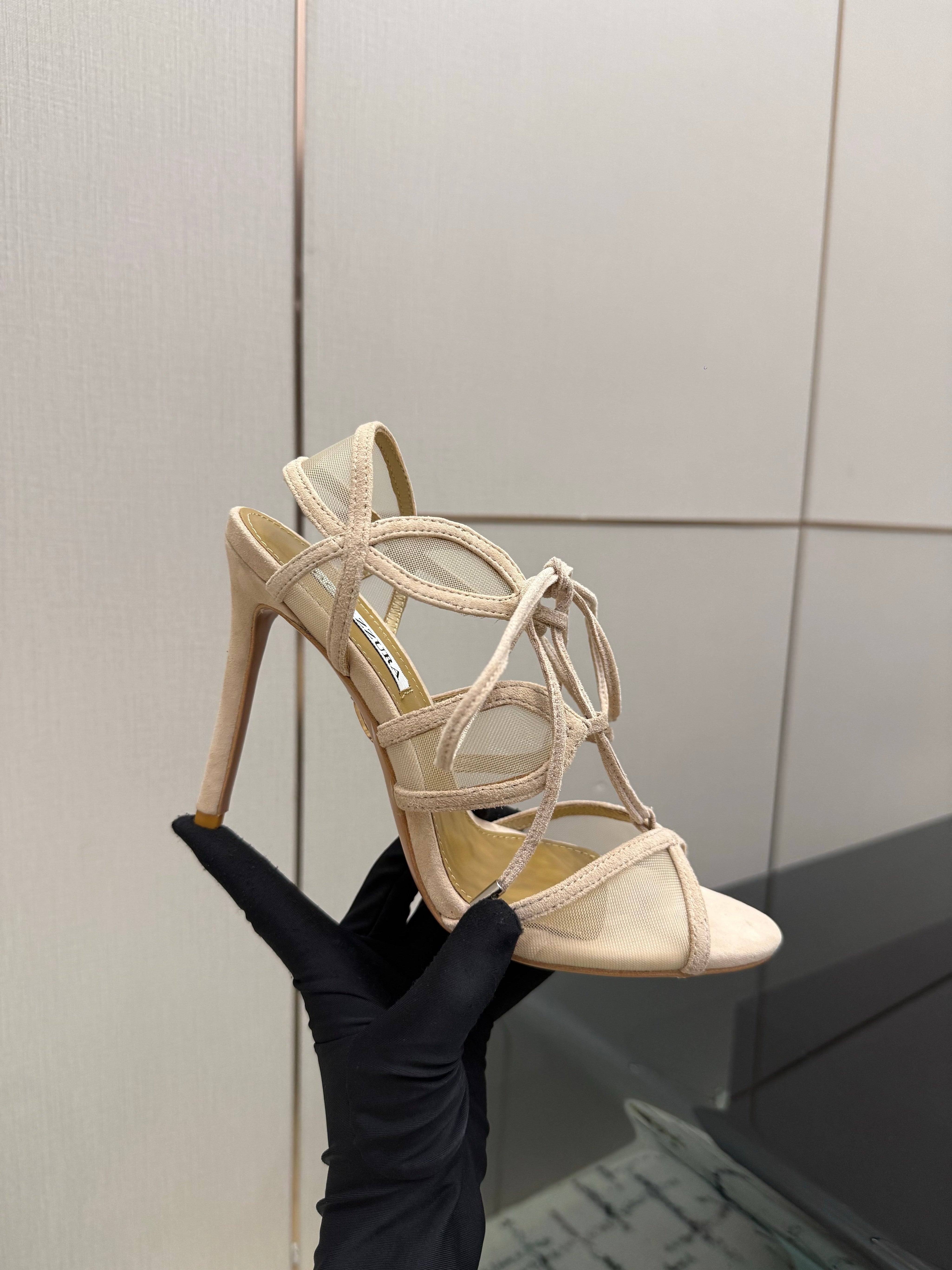 AQUAZZURA 26S SANDALS 100 MM IN BEIGE SUEDE & MESH
