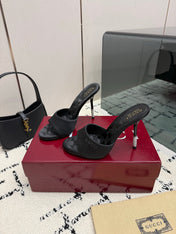 GUCCI 26S CRYSTAL-HEEL SANDALS 100 MM IN BLACK SATIN