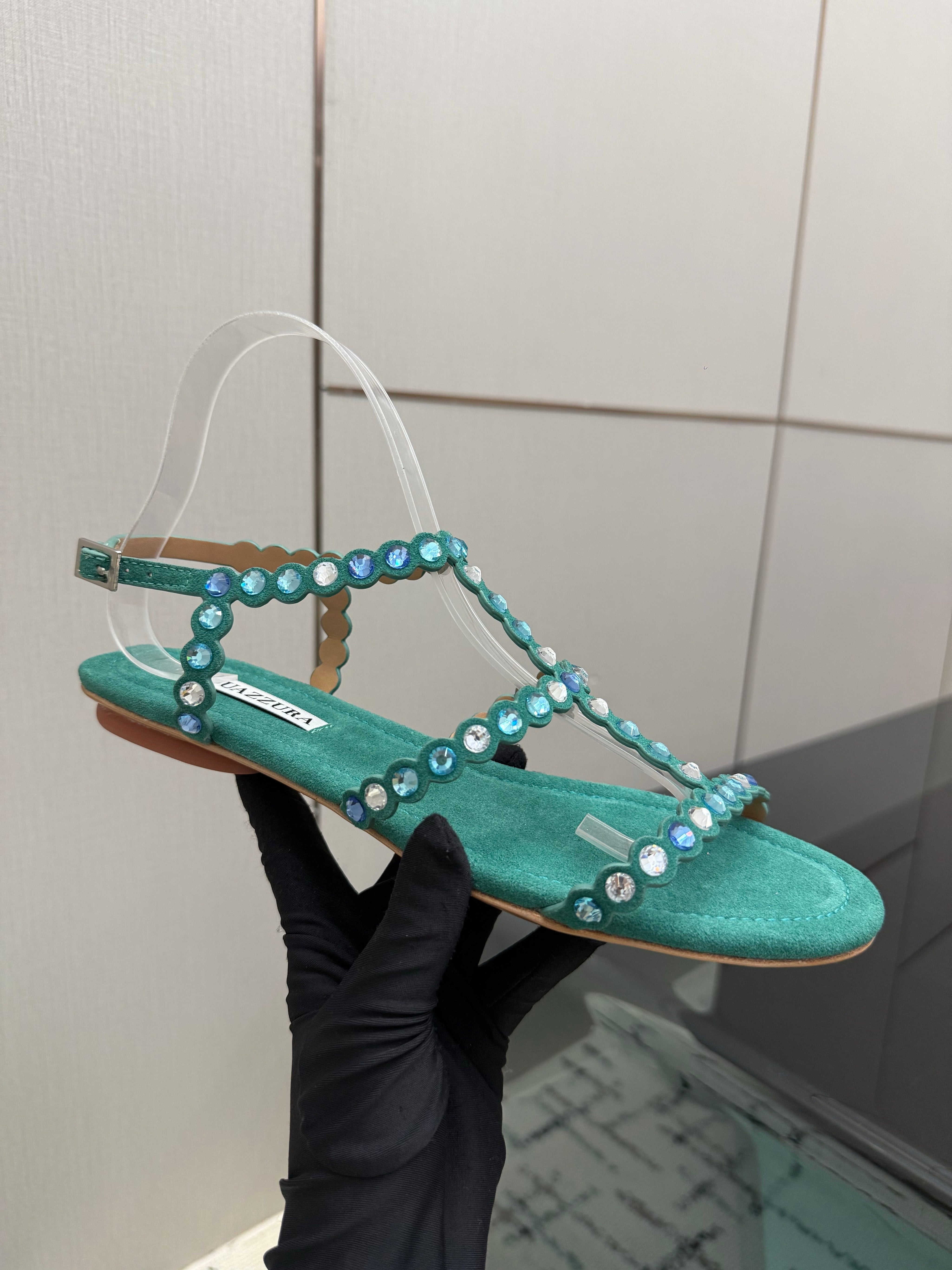 AQUAZZURA 26S FLAT SANDALS IN EMERALD GREEN SUEDE CRYSTAL-EMBELLISHED