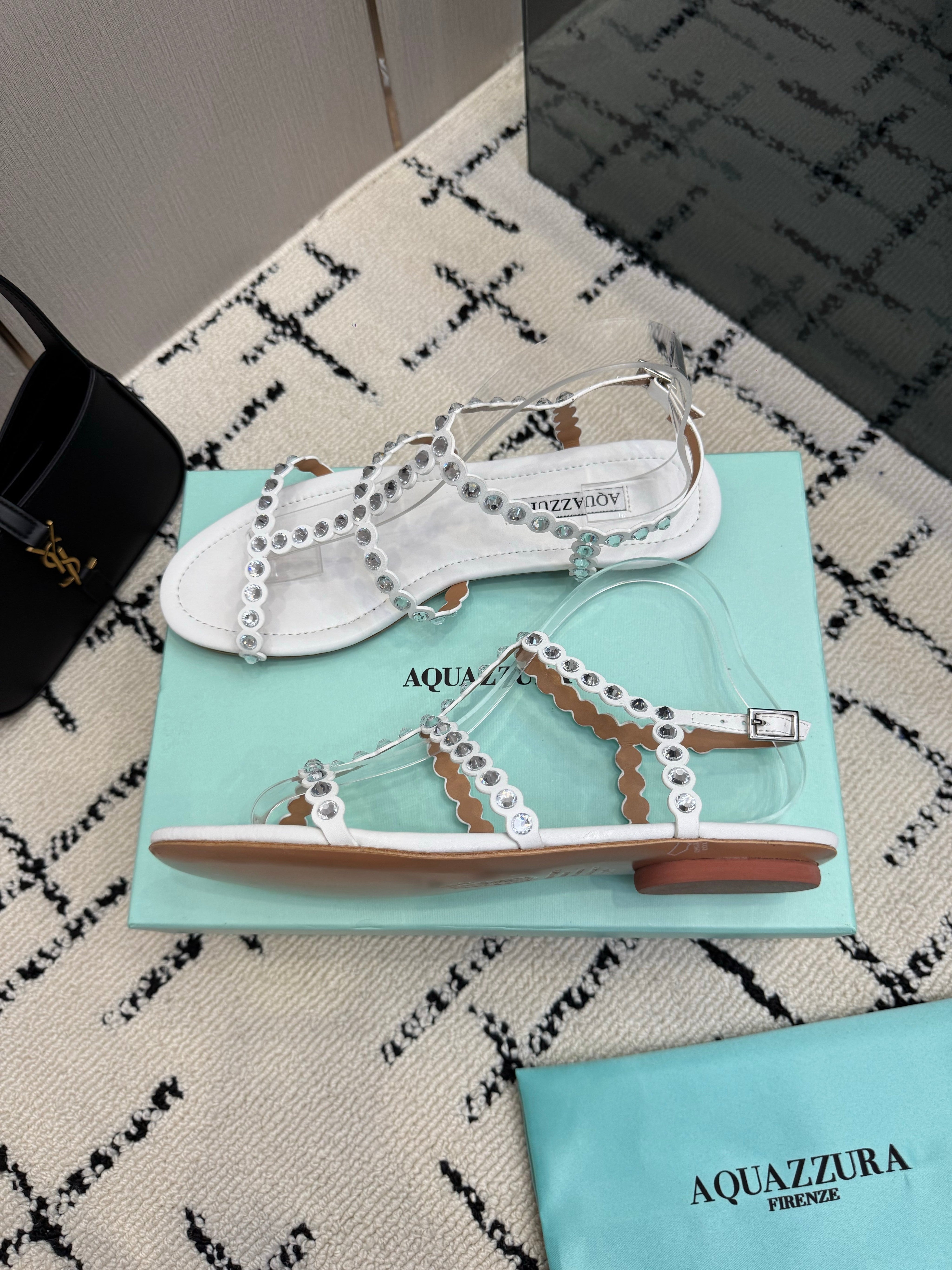 AQUAZZURA 26S FLAT SANDALS IN CREAM WHITE LAMBSKIN CRYSTAL-EMBELLISHED