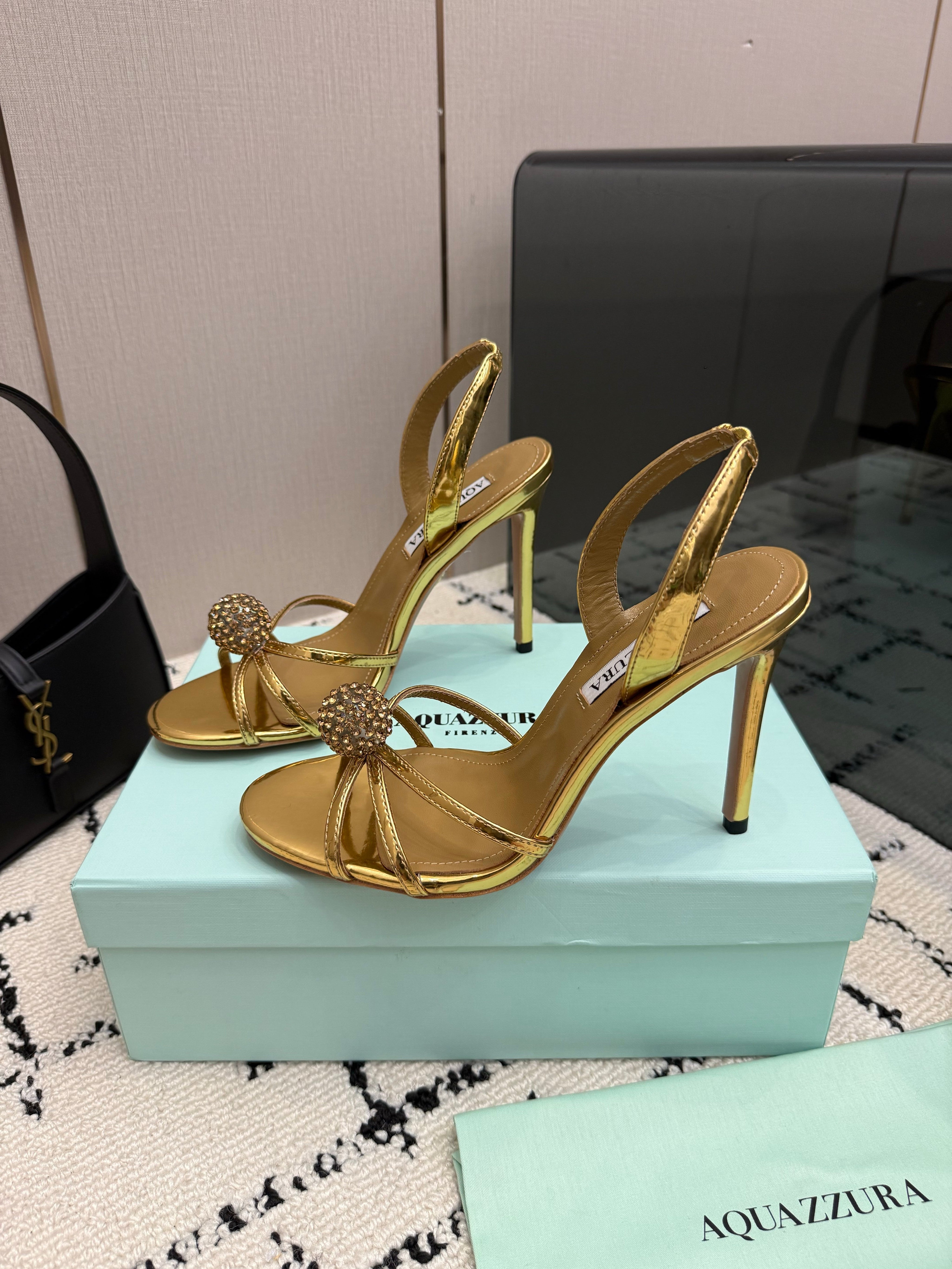 AQUAZZURA 26S STRAPPY HEELS 105 MM IN GOLD CALFSKIN