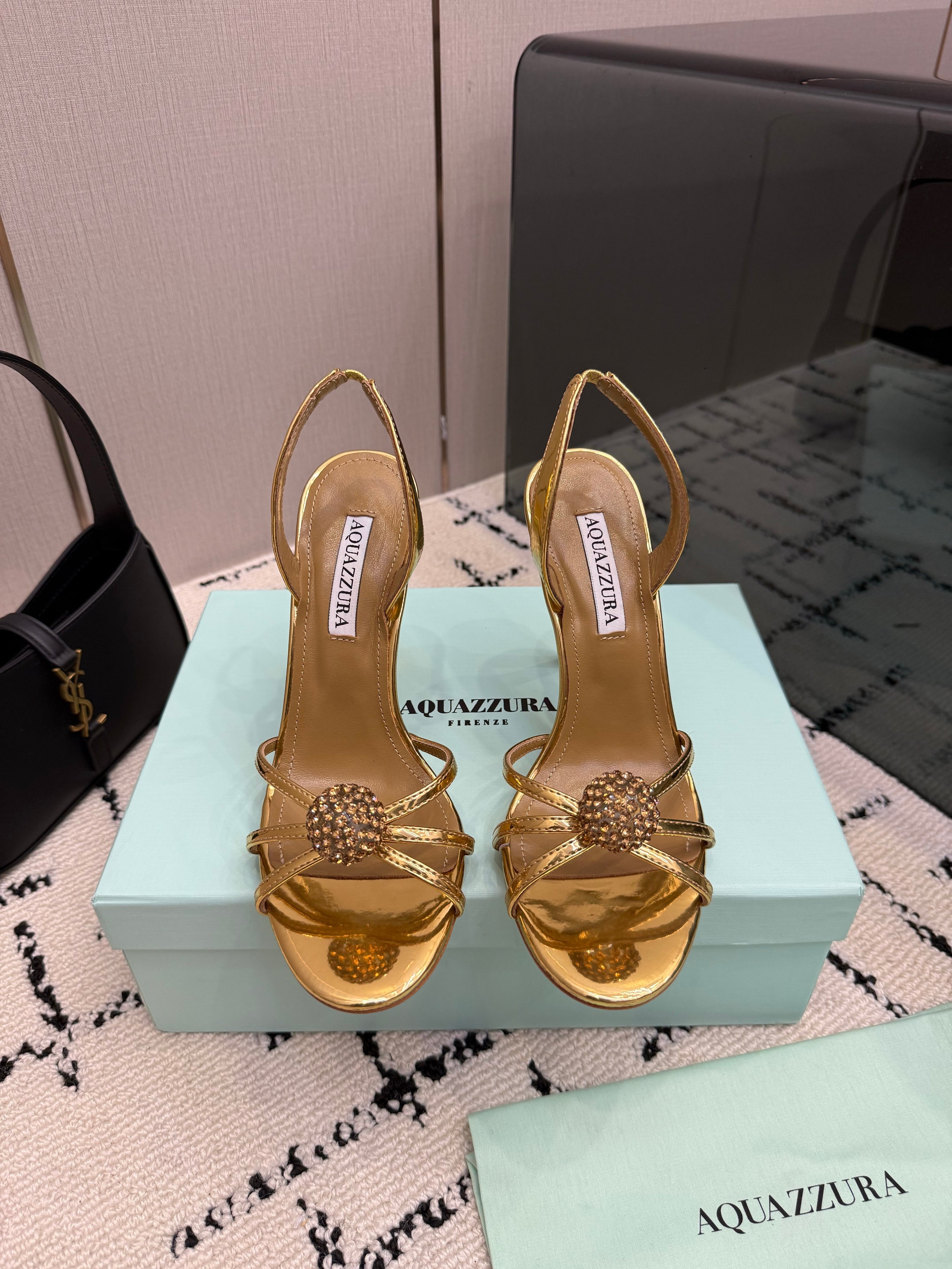 AQUAZZURA 26S STRAPPY HEELS 105 MM IN GOLD CALFSKIN