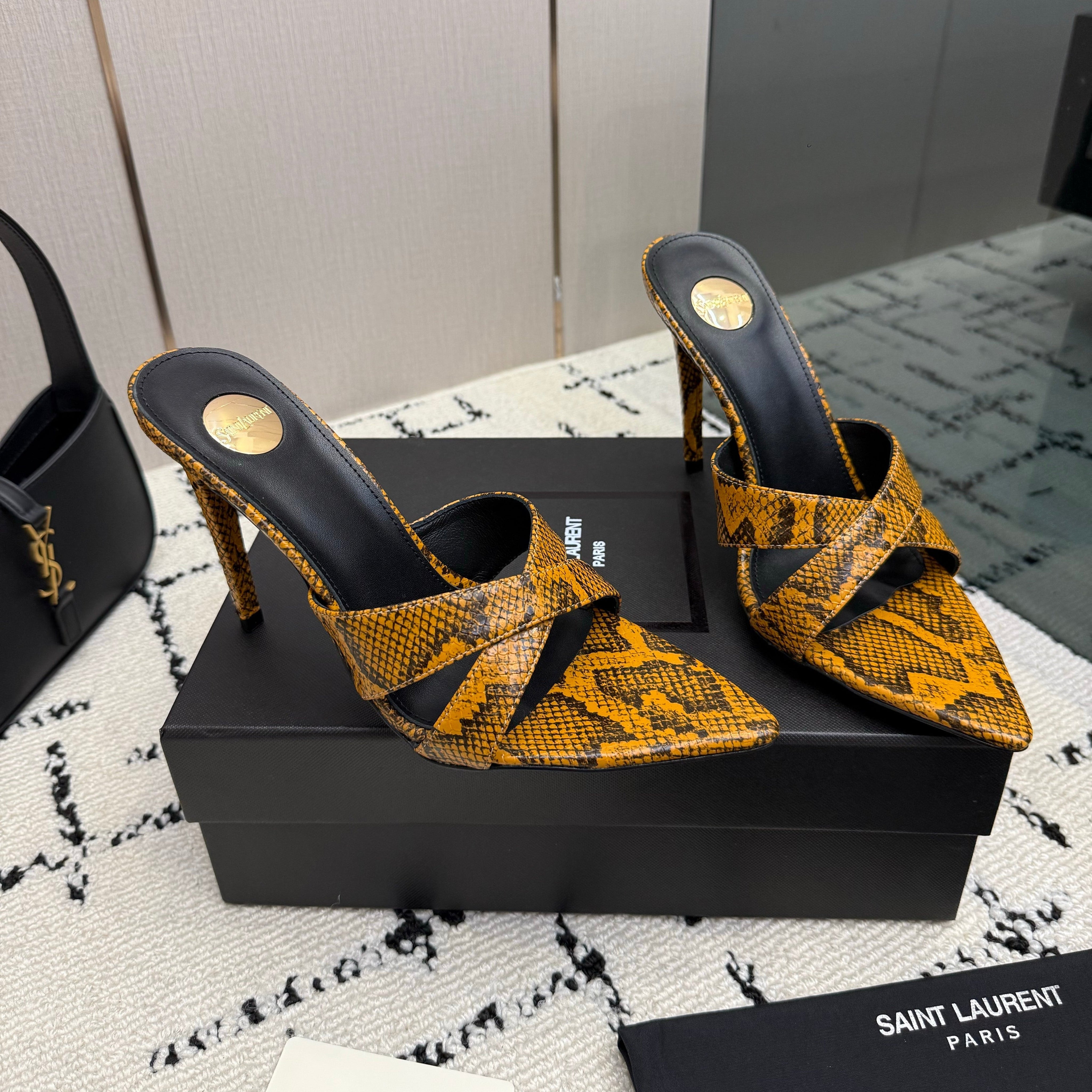 YSL 26S HIGH HEEL 100 MM IN ORANGE SNAKE PRINT SNAKESKIN