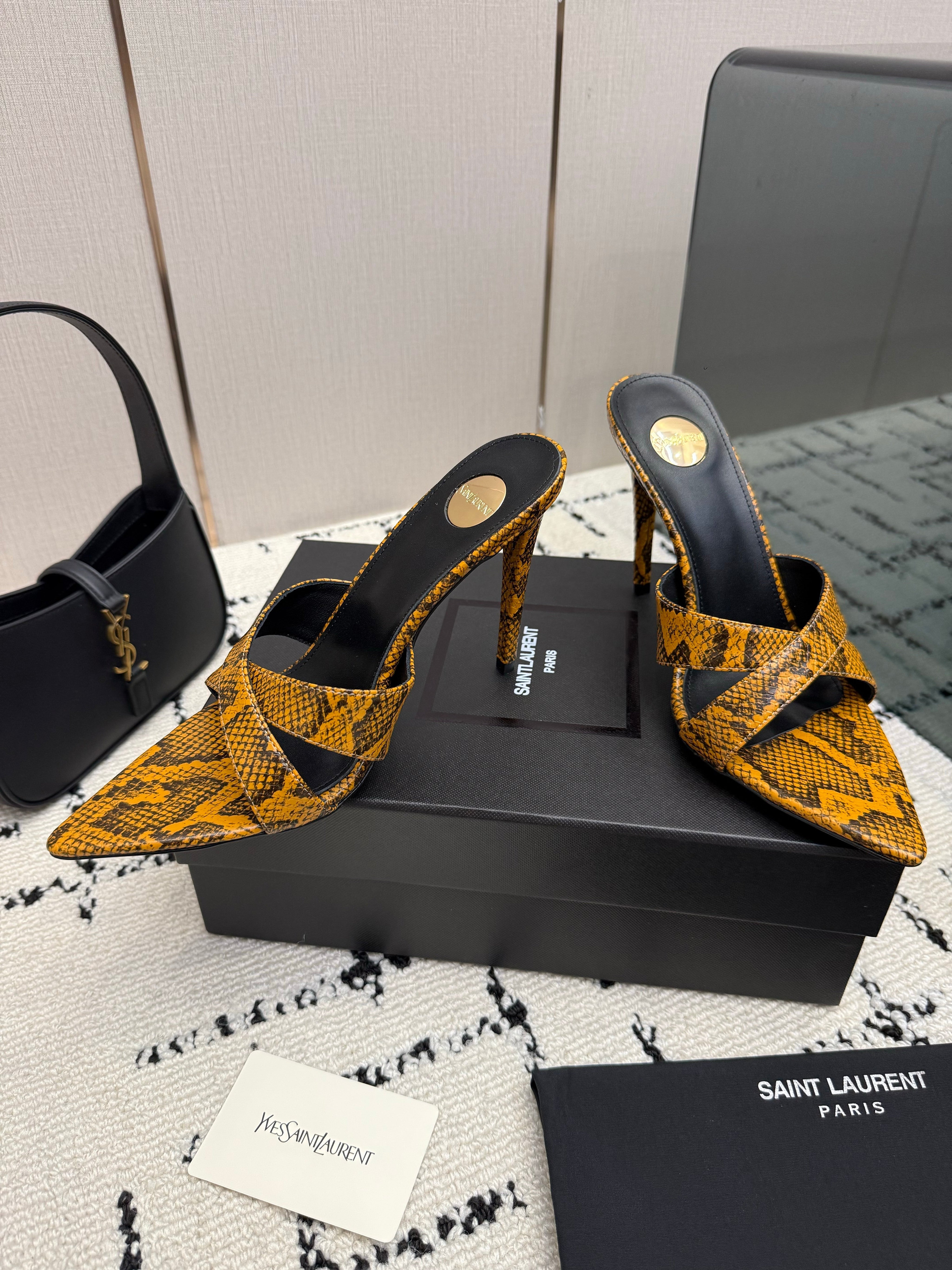 YSL 26S HIGH HEEL 100 MM IN ORANGE SNAKE PRINT SNAKESKIN