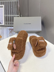 BALENCIAGA 25S SLIPPERS IN BROWN  FAUX SHEARLING