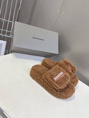 BALENCIAGA 25S SLIPPERS IN BROWN  FAUX SHEARLING