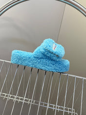 BALENCIAGA 25S SLIPPERS IN BLUE FAUX SHEARLING