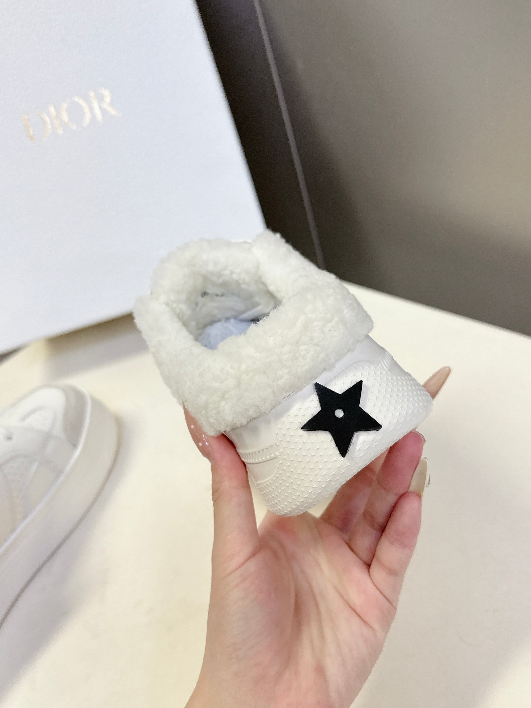 DIOR 25S DIOR STAR SNEAKERS 40 MM IN WHITE LAMBSKIN AND WOOL STYLE 1