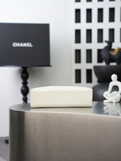 CHANEL 26S SHOPPING BAG MEDIUM 23 IN IVORY WHITE LAMBSKIN GOLD HARDWARE