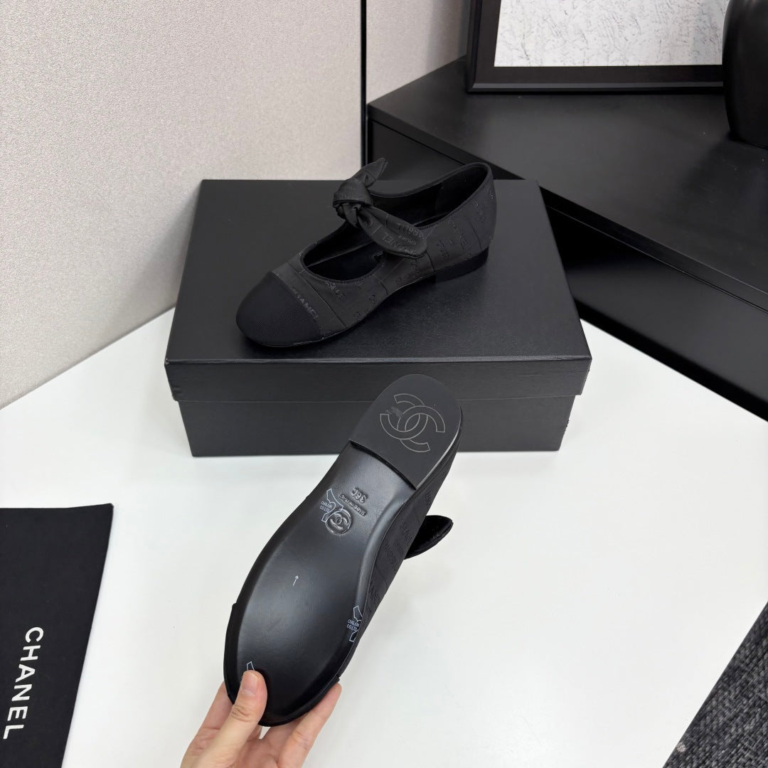 CC BALLET FLATS 25S IN BLACK FABRIC WITH BOW