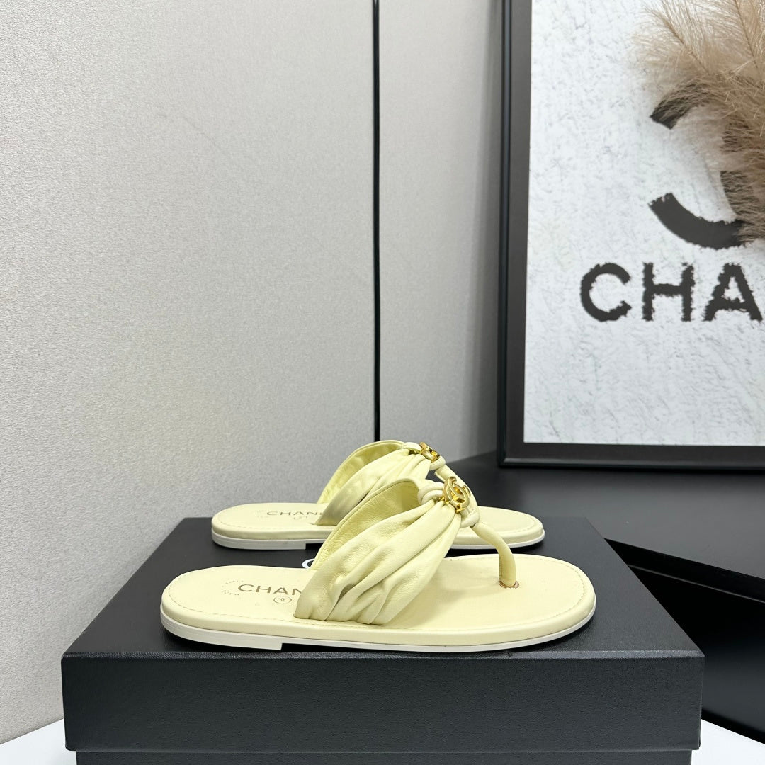 CHANEL 26S THONG SANDALS IN LIGHT YELLOW LAMBSKIN