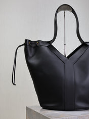 YSL 25S Y LARGE HOBO 50 IN BLACK CALFSKIN GOLD HARDWRE