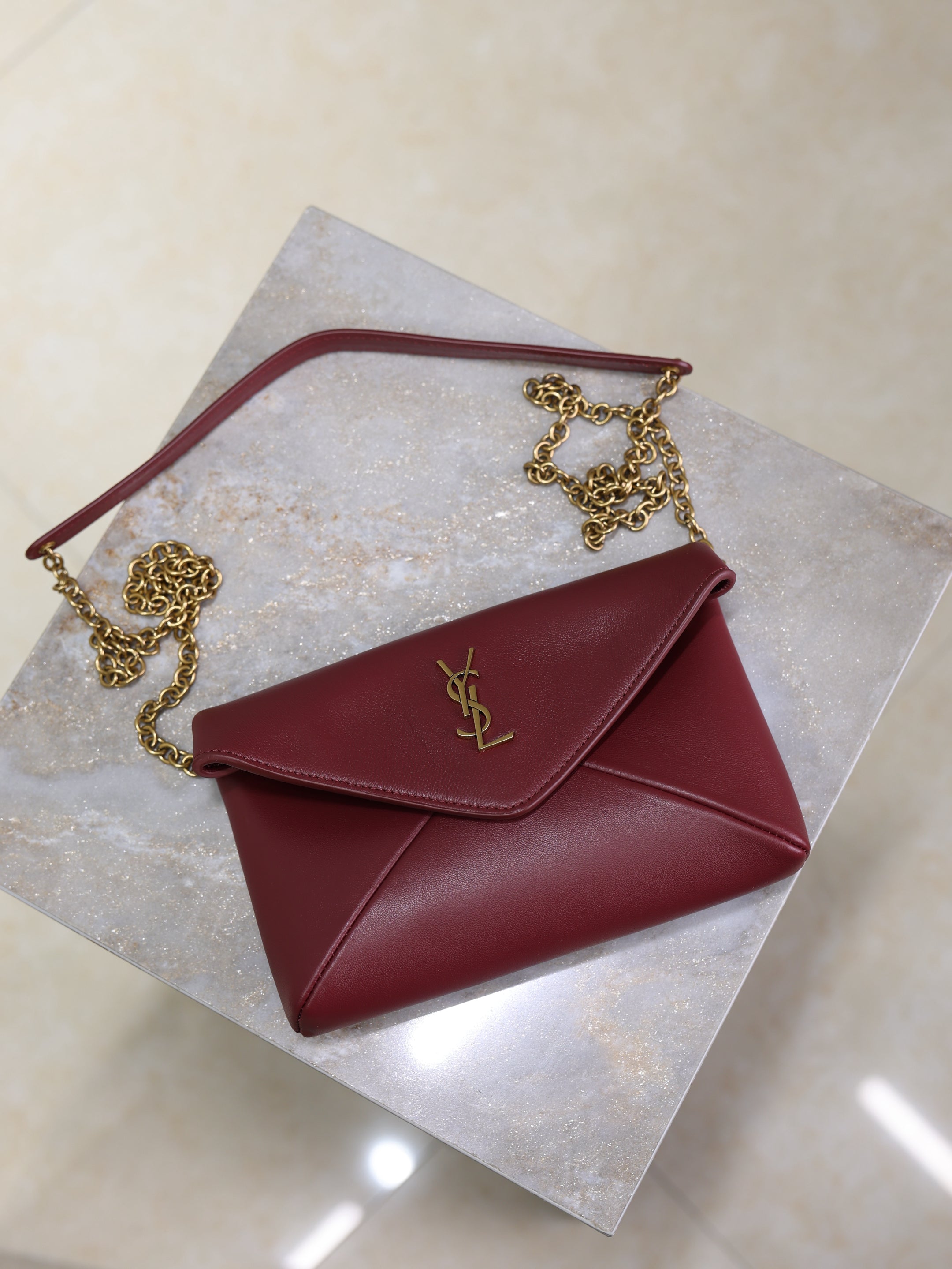 YSL 25S CALYPSO MINI 19 IN BURGUNDY CALFSKIN GOLD HARDWARE