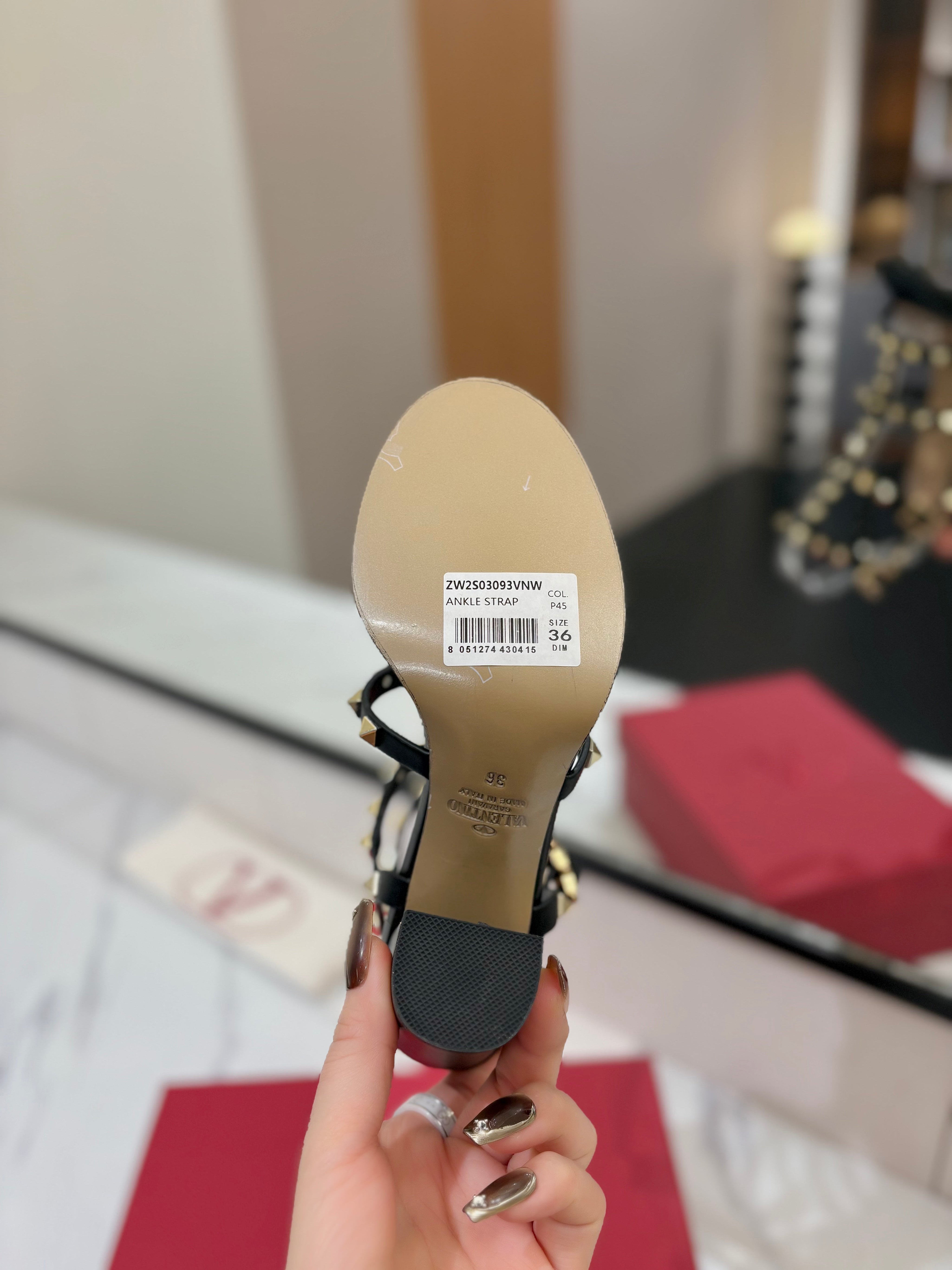 VALENTINO 26S STUDDED HIGH HEEL SANDALS 90 MM IN BLACK CALFSKIN