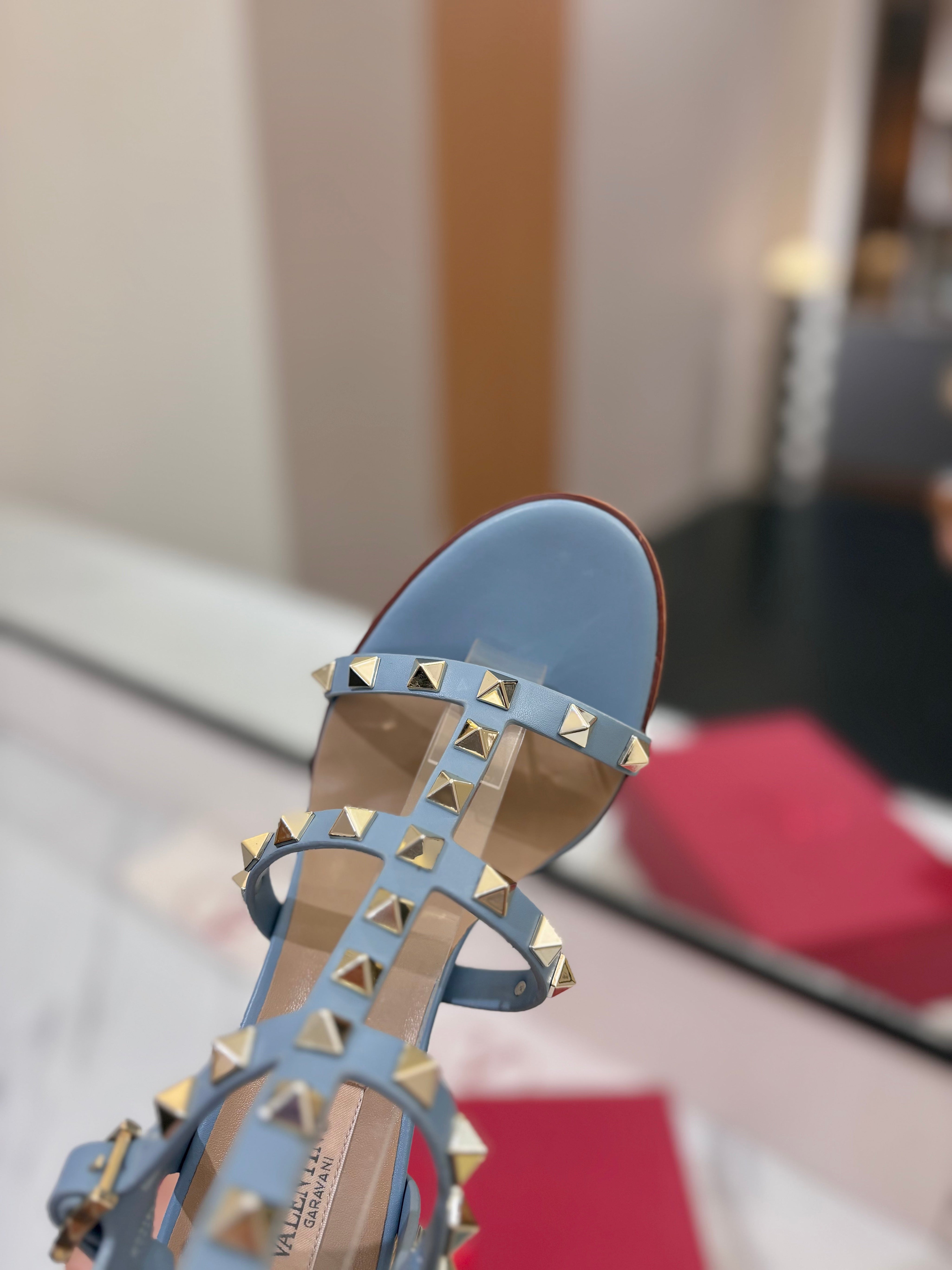 VALENTINO 26S STUDDED HIGH HEEL SANDALS 90 MM IN SKY BLUE CALFSKIN