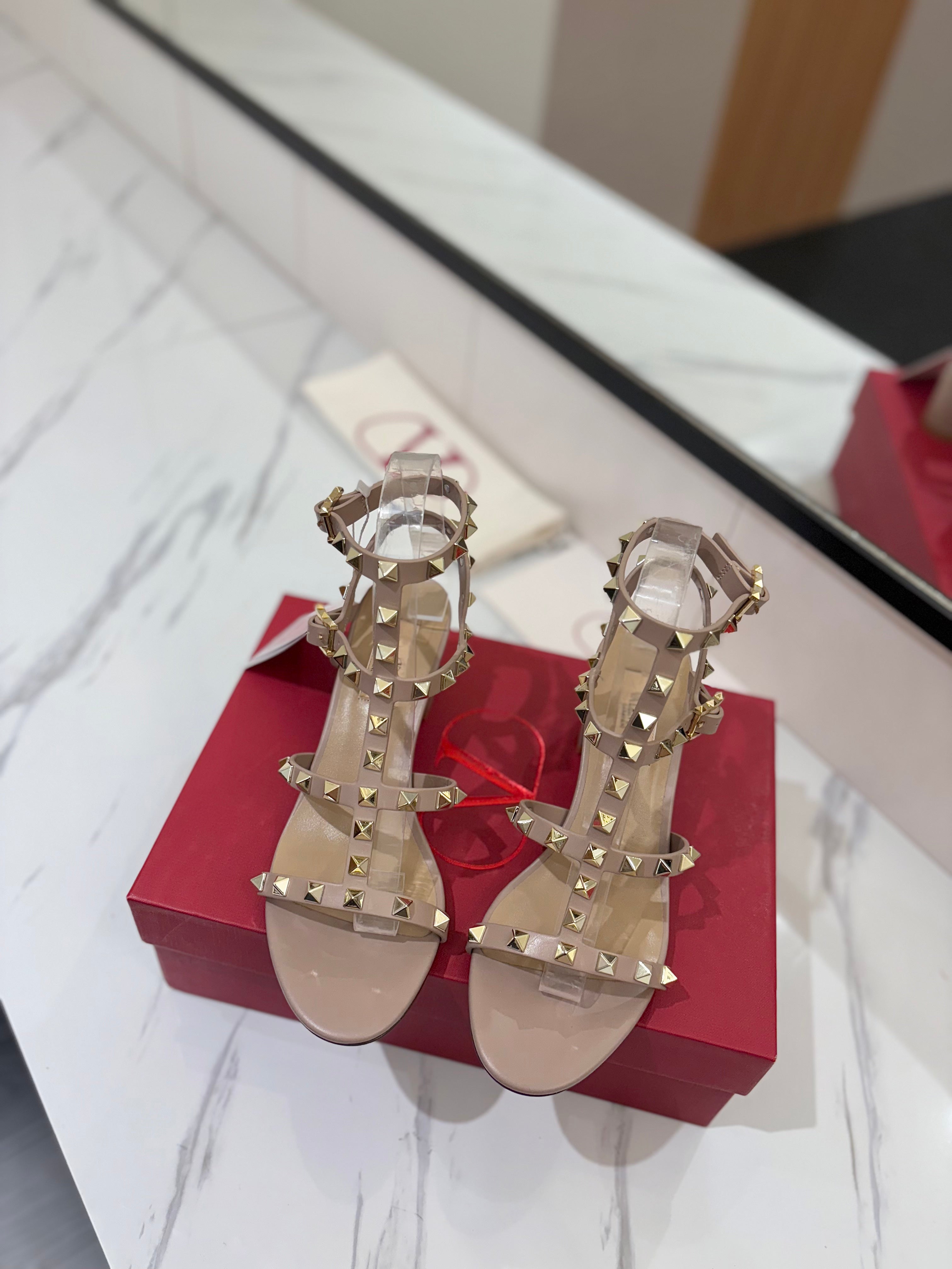 VALENTINO 26S STUDDED HIGH HEEL SANDALS 65 MM IN NUDE CALFSKIN